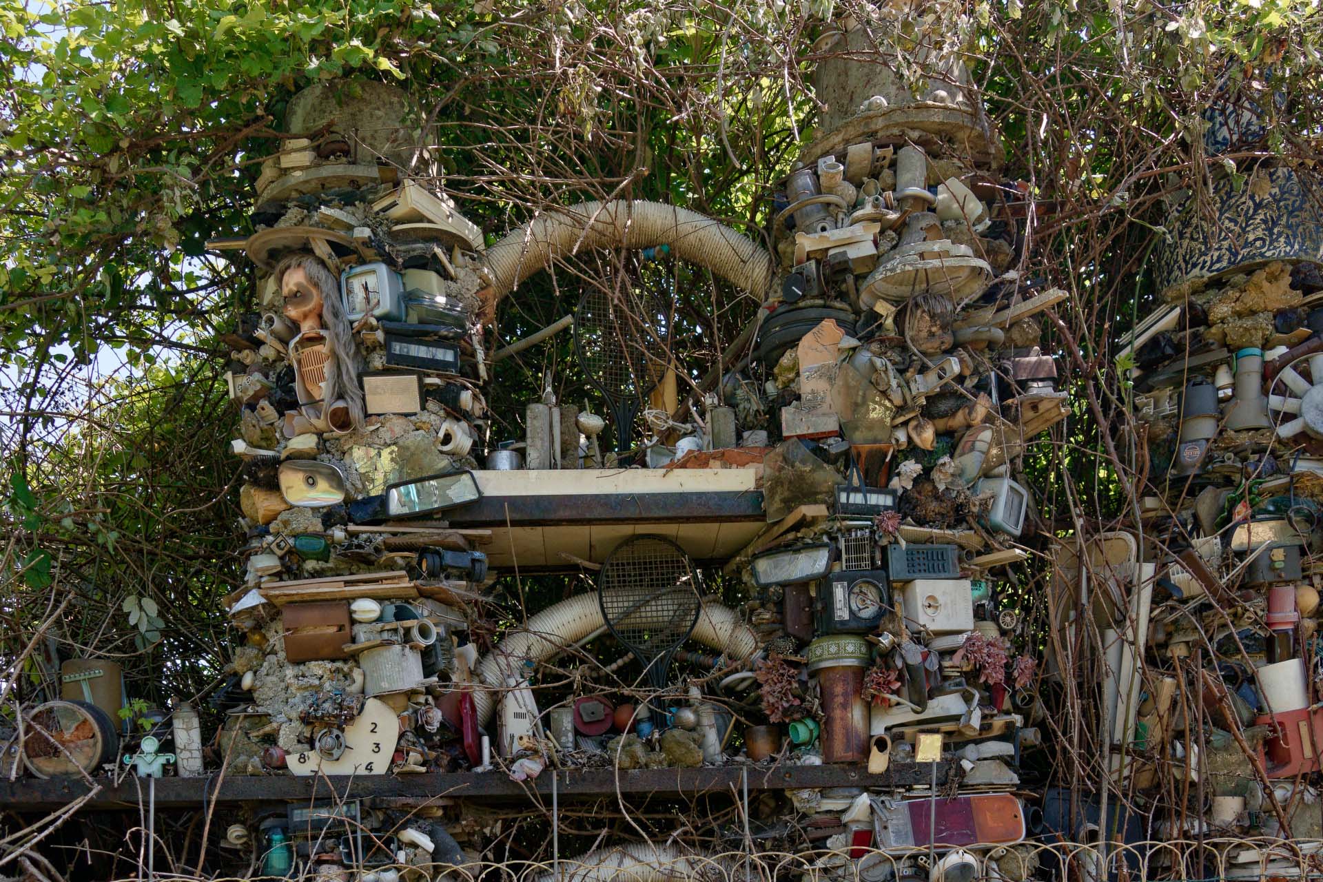 Photo 1.jpg (464 KB)